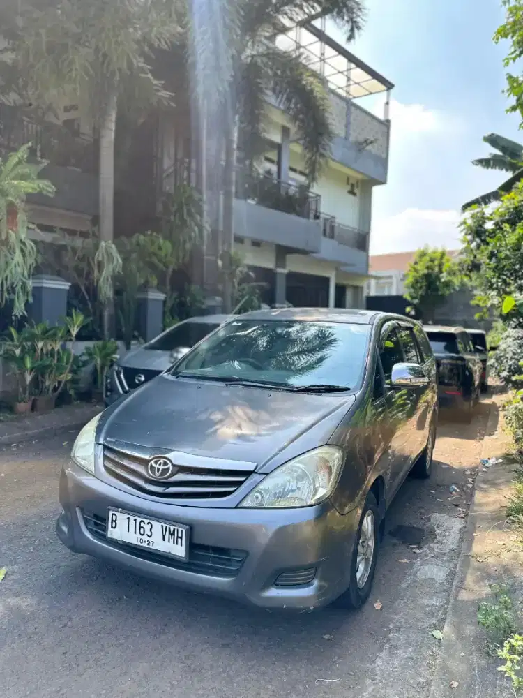toyota kijang inova