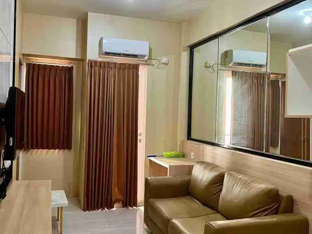 Puncak Dharmahusada 2BR Fully Furnished Interior View City