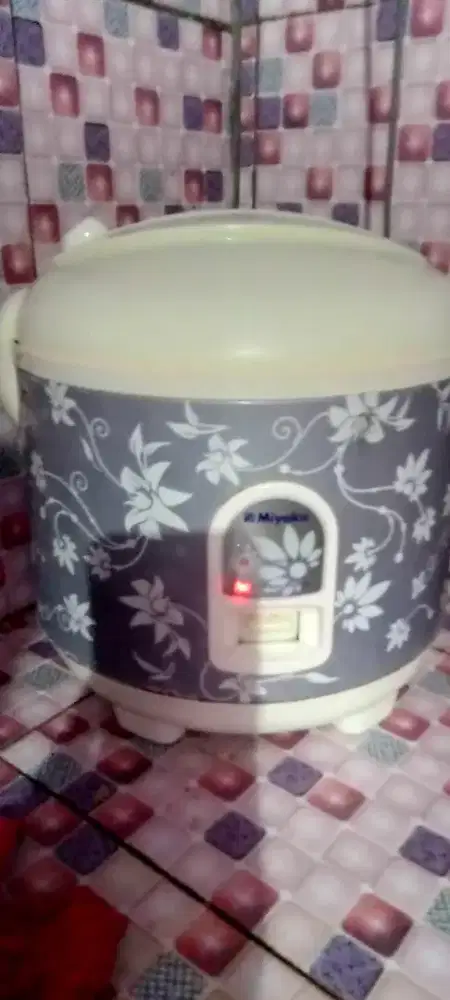 Megicom Miyako bekas siap pakai