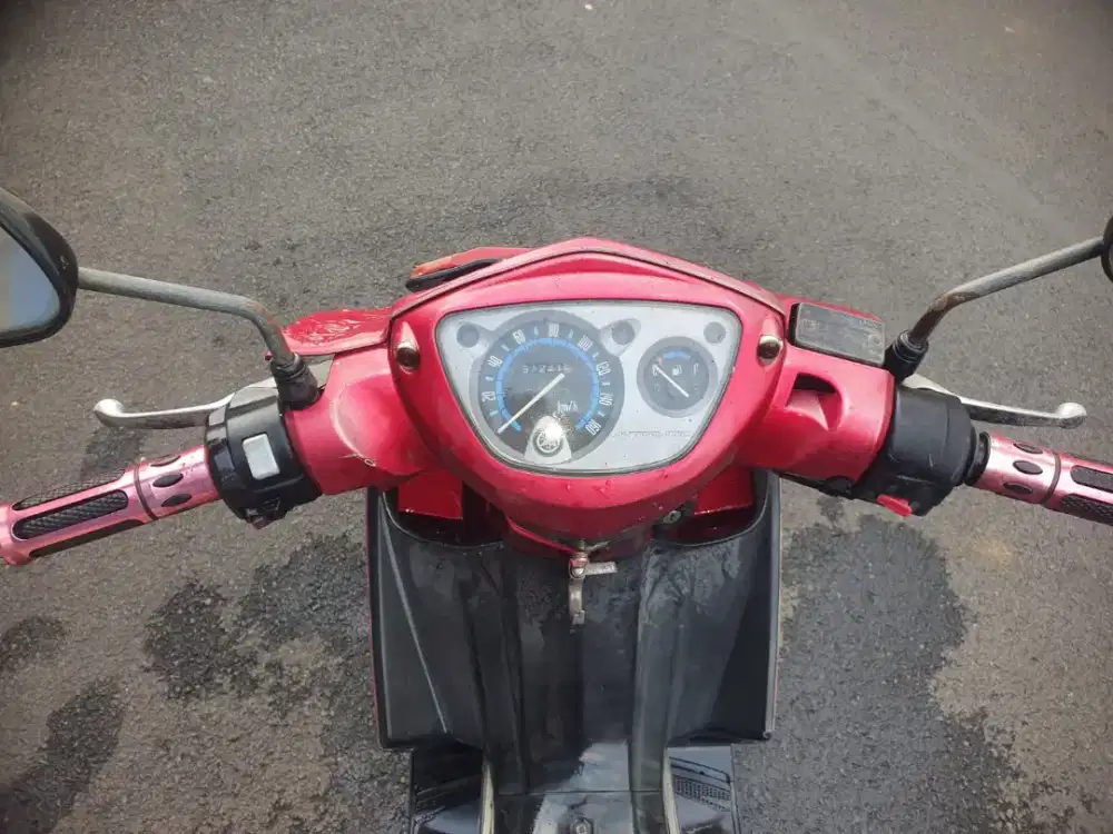 Yamaha Nuvo Z 2006 marron