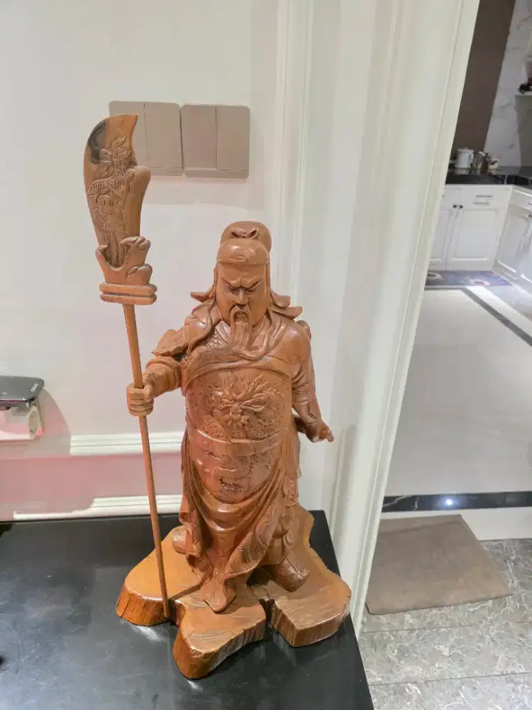 Patung Kayu Jati Kwang Kong Guan Yu