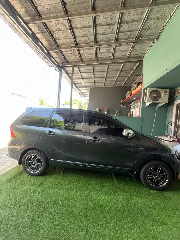 Toyota Avanza 2012 Bensin