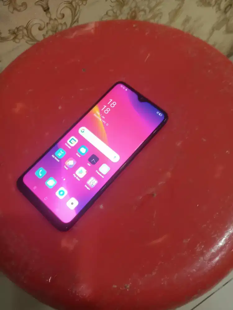 oppo A5 2020 ram 4/128 normal semua nya mlus hp sm charger saja