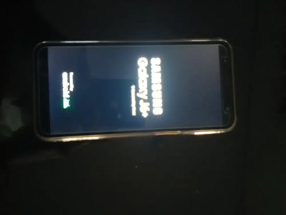 Dijual hp samsung j6+ ram 4Gg