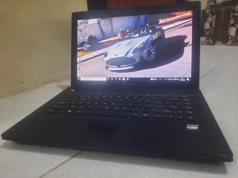 Laptop Sekolah Siap Pakai/Lenovo AMD-E1-2100(Ram4-Hdd-160)Jual Cepat