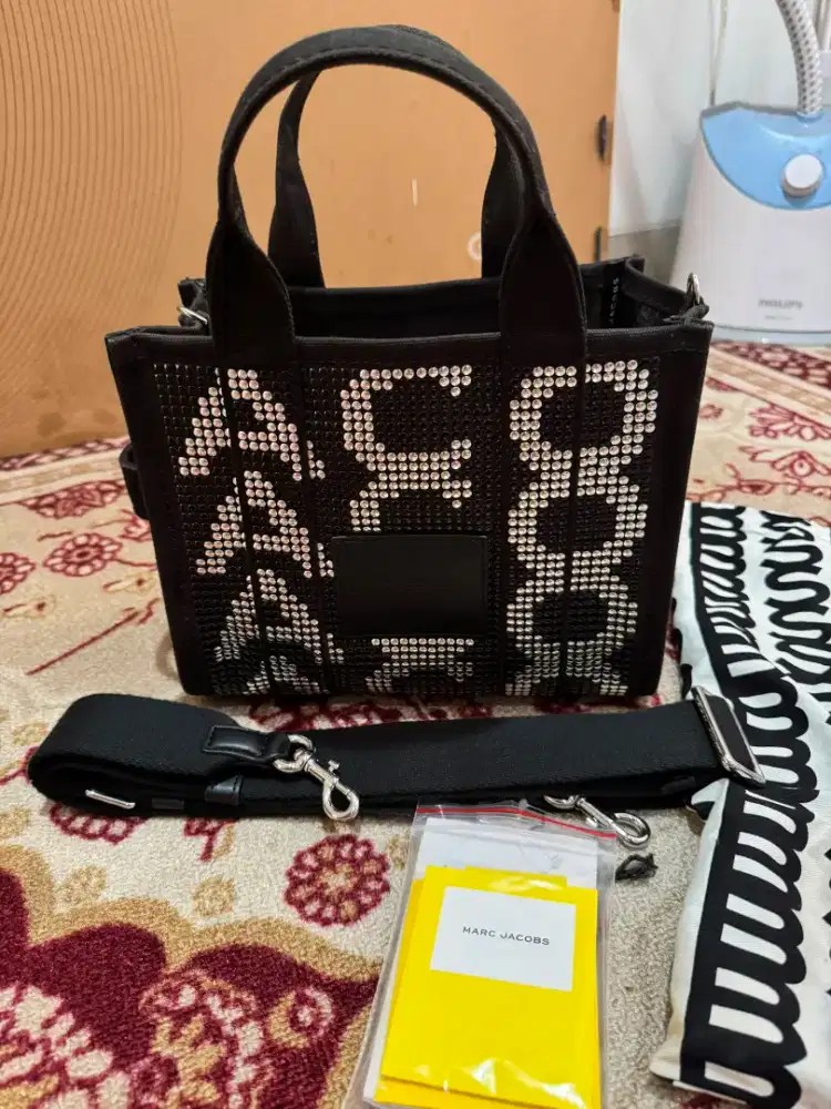 Marc Jacobs The Rhinestone Tote Bag
gucci louis vuitton goyard