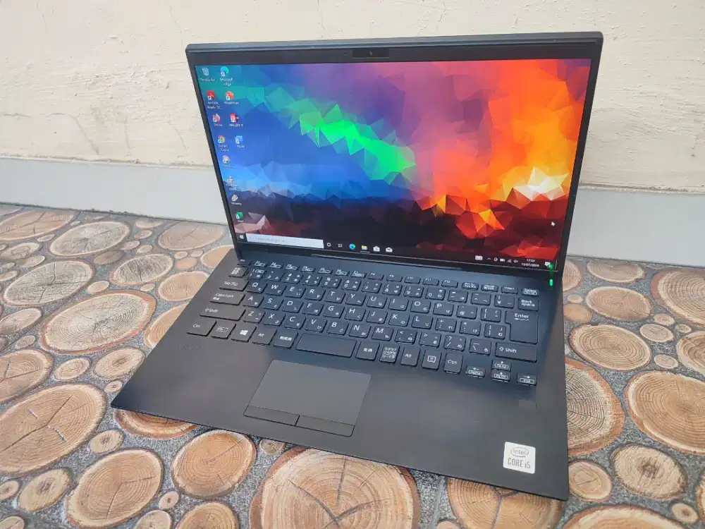 Sony vaio i5 gen 10 LTE ringan ram 8gb ssd 128gn full fitur kekinian