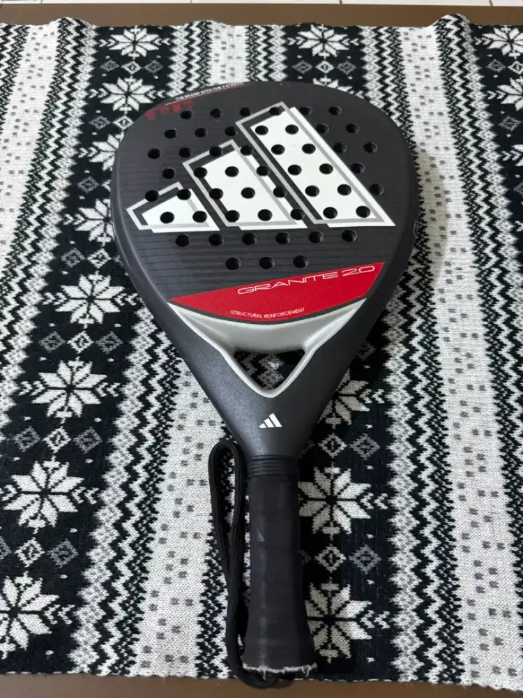 Dijual raket padel adidas granite 2,0 new