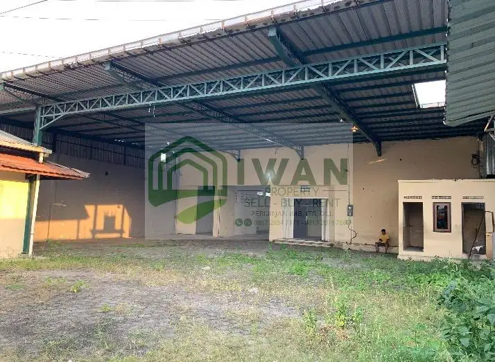 Gudang Sewa Strategis Dijalan Raya Nasional Dekat Exit Tol