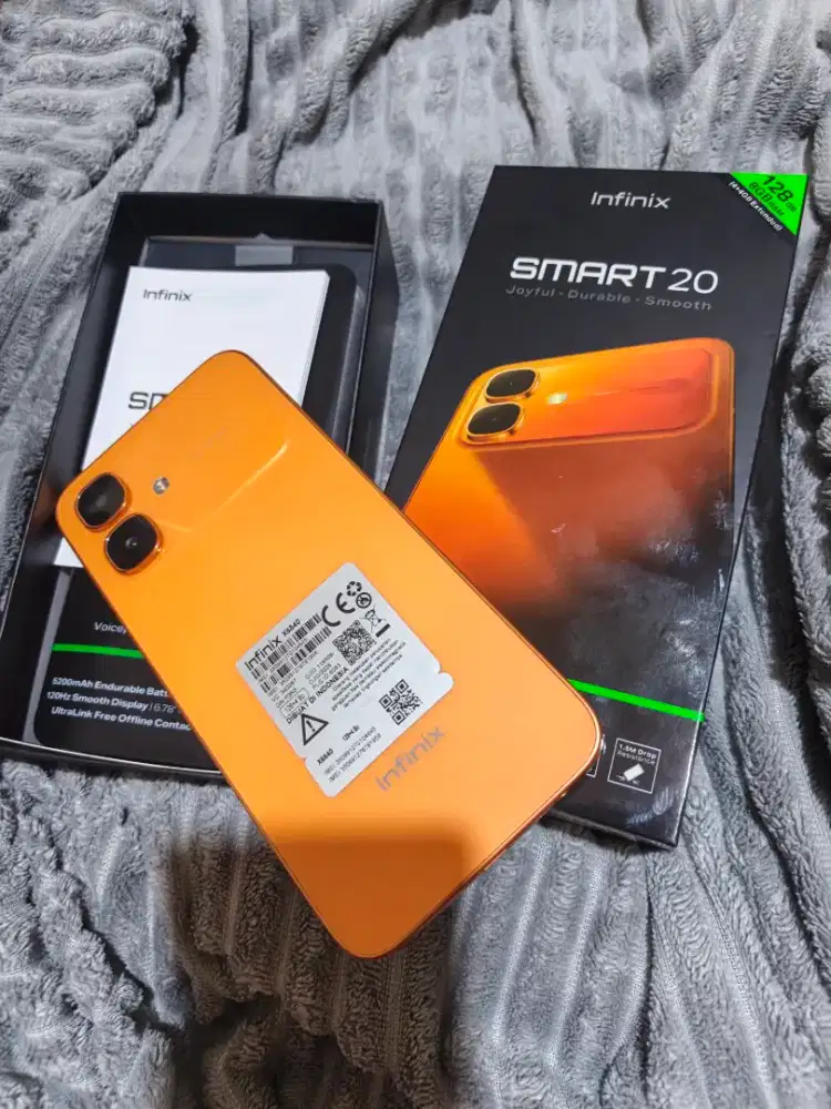 Infinix smart 20 warna cantik garansi panjang nota pembelian ada