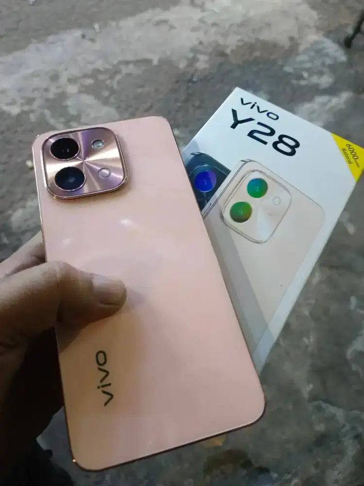 Jual vivo y28 ram6+6/128 fullset