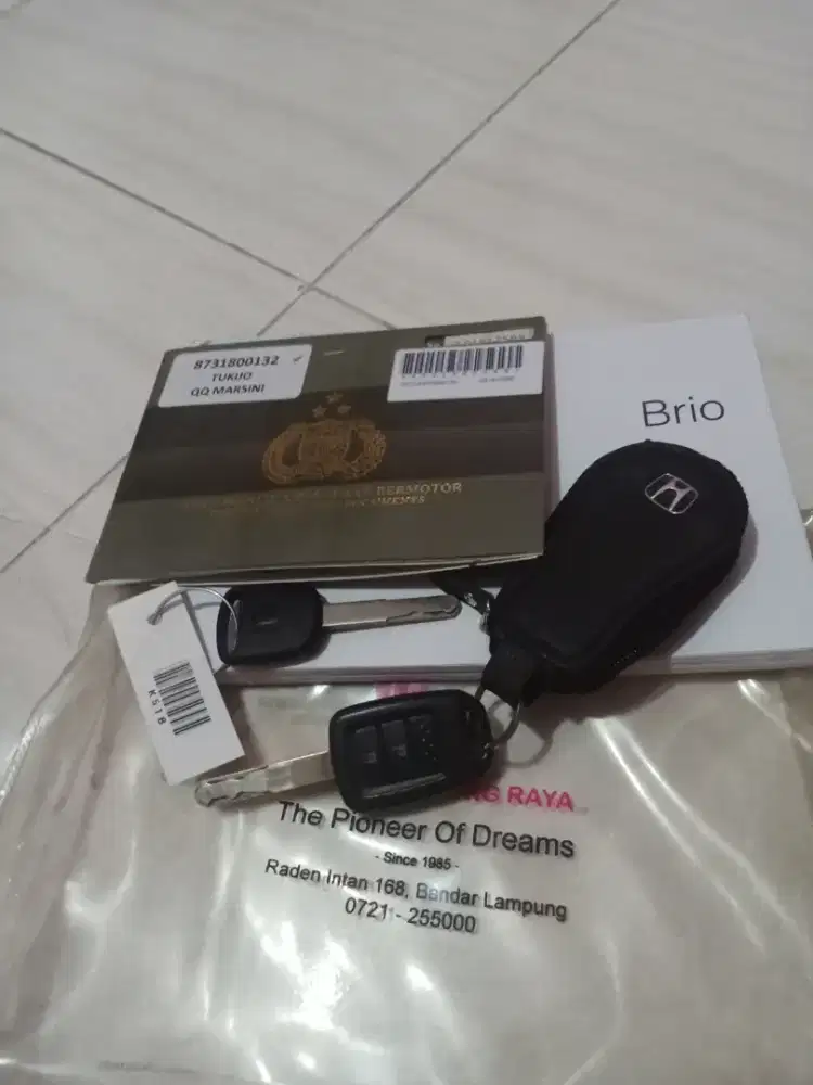 Honda brio satya