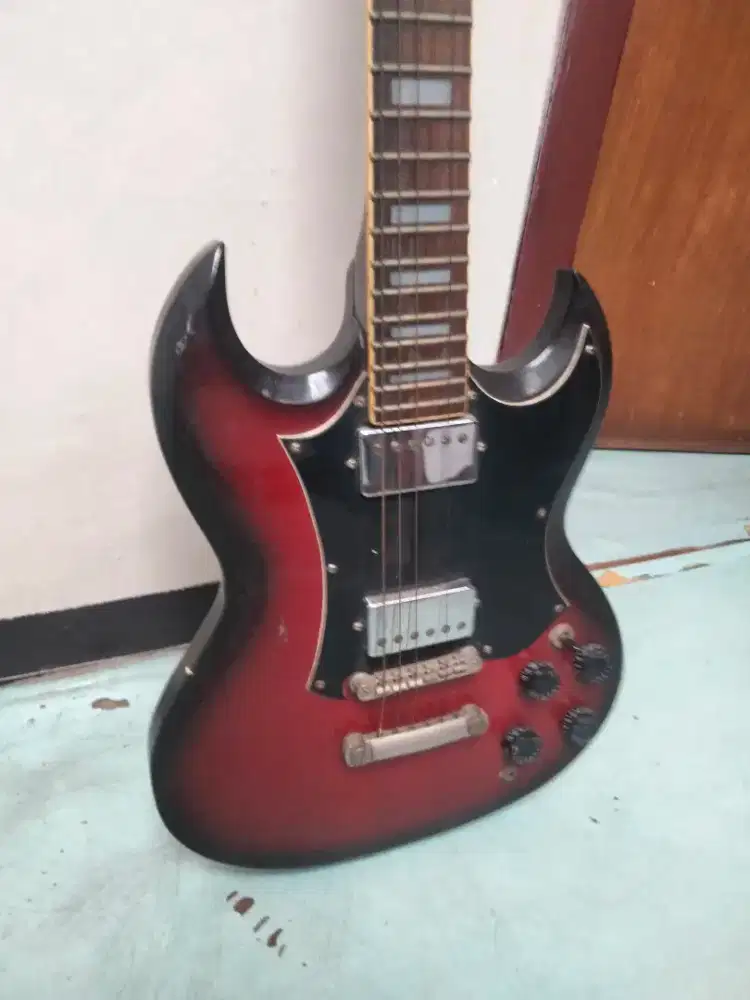 Gitar Gibson SG