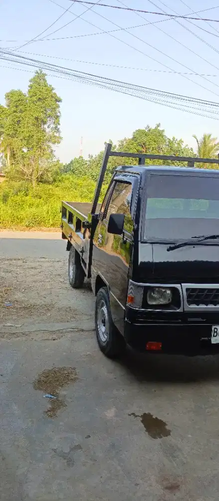 Mitsubishi l300 siap pakai