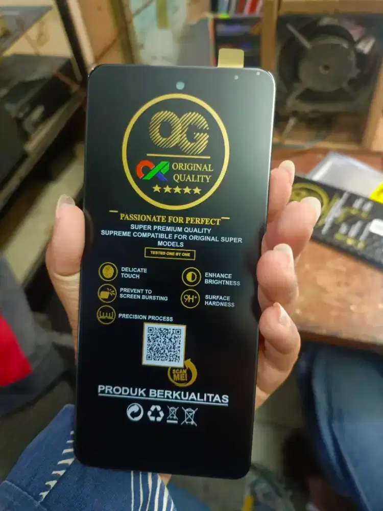 LCD TECNO SPARK 20 GRATIS PASANG