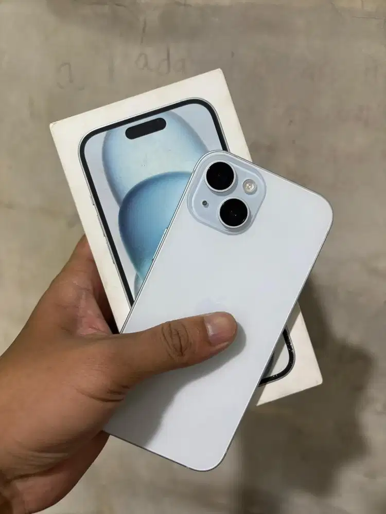 iPhone 15 128 GB Blue iBox