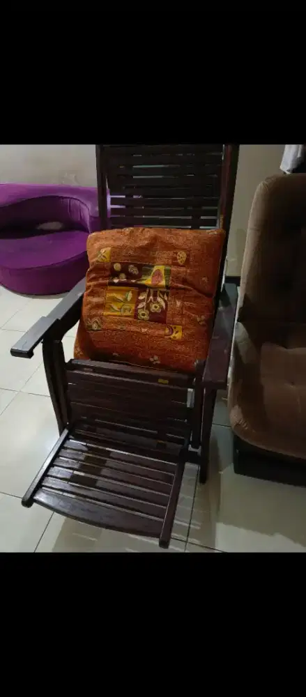 Kursi Goyang Jati