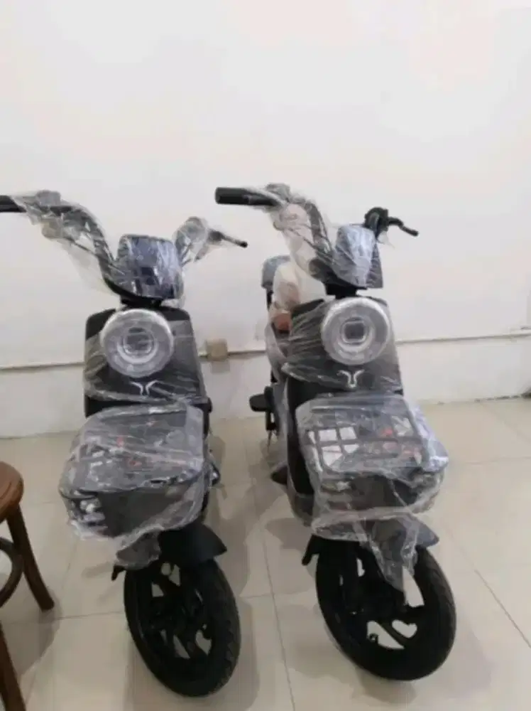 Sepeda listrik A