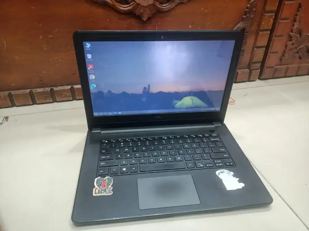 lactop dell inspiron 3458 ram 8 ssd 256 core i3 minus ada Bercak