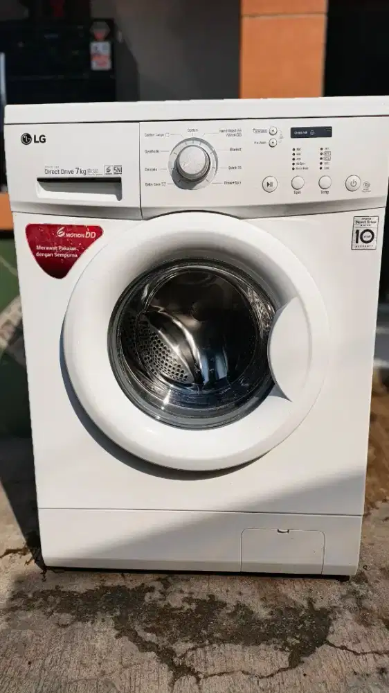 Mesin cuci LG 7kg inverter
