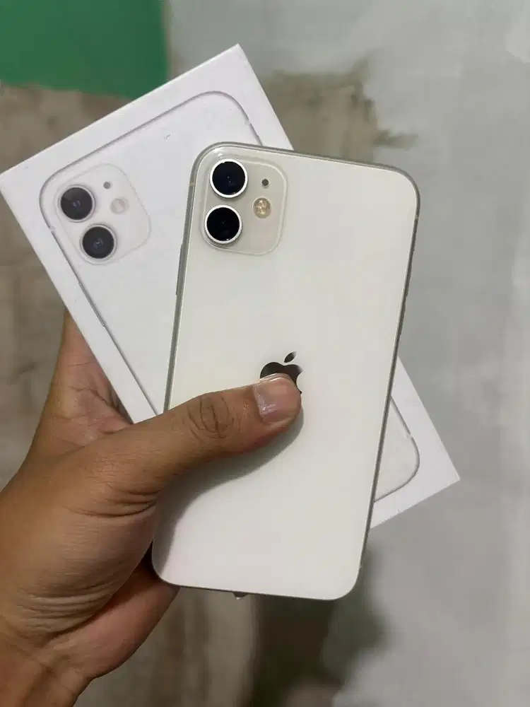 iPhone 11 128 GB White Beacukai