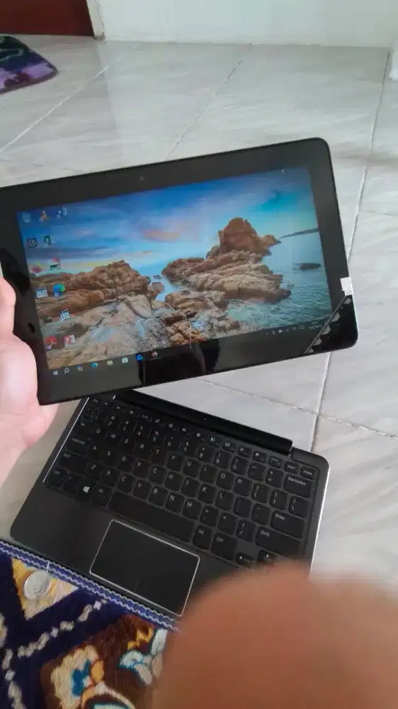Dell 5179 tablet laptop