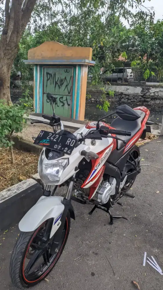 Vixion 2014 Merah Putih Km90Rban Original