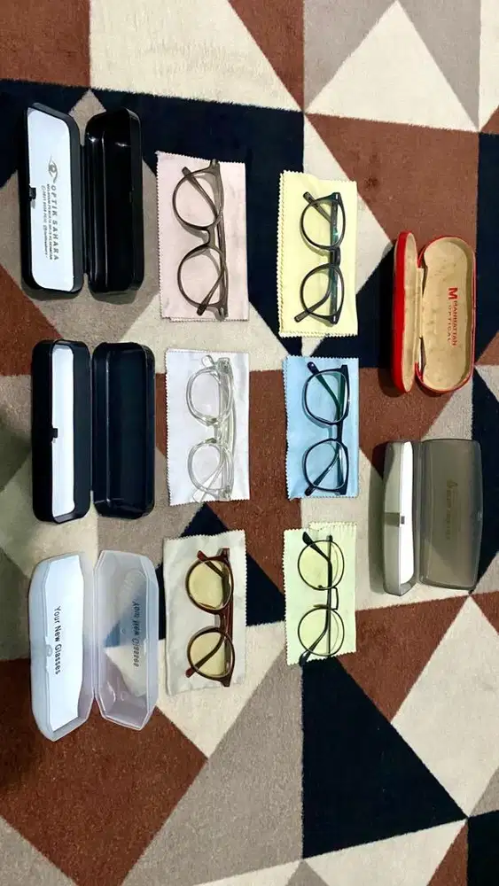 DIJUAL KACAMATA KALCER