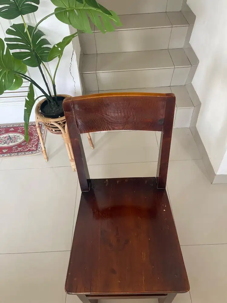 Jual kursi bekas restoran