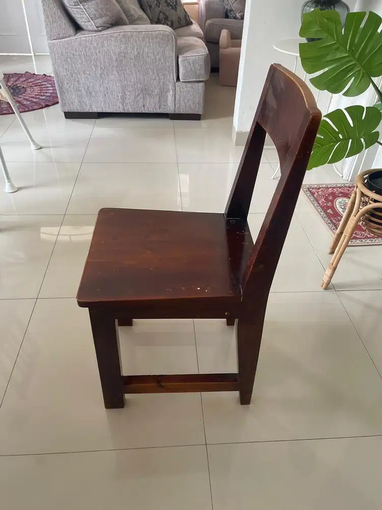 Jual kursi bekas restoran