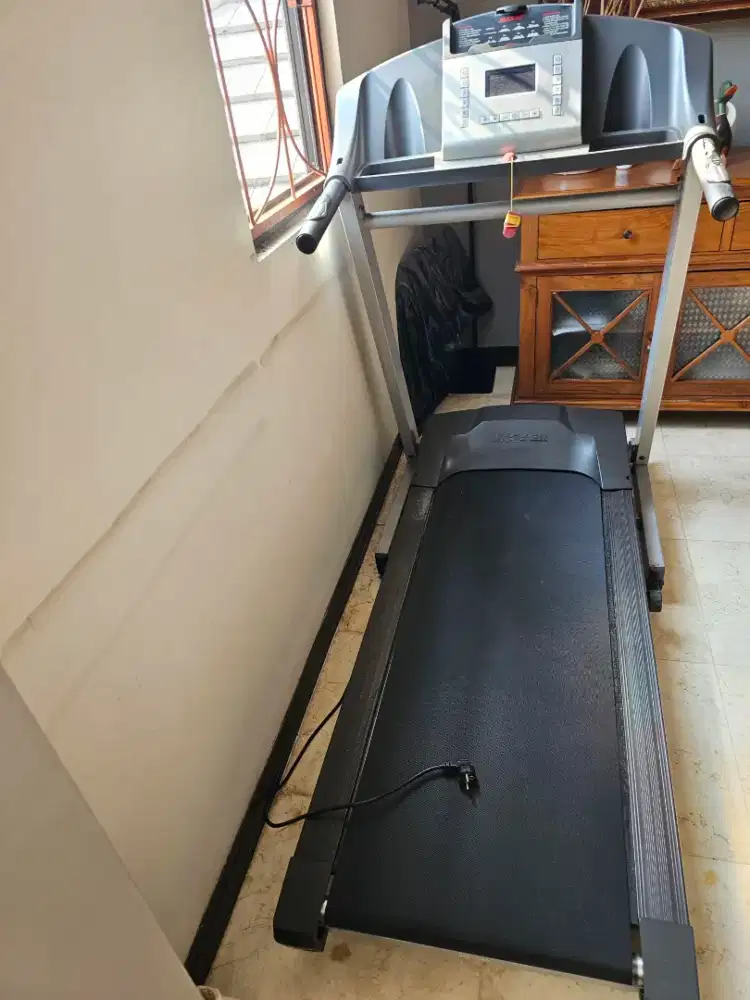Treadmill merk JK EX ER Type Epic 823