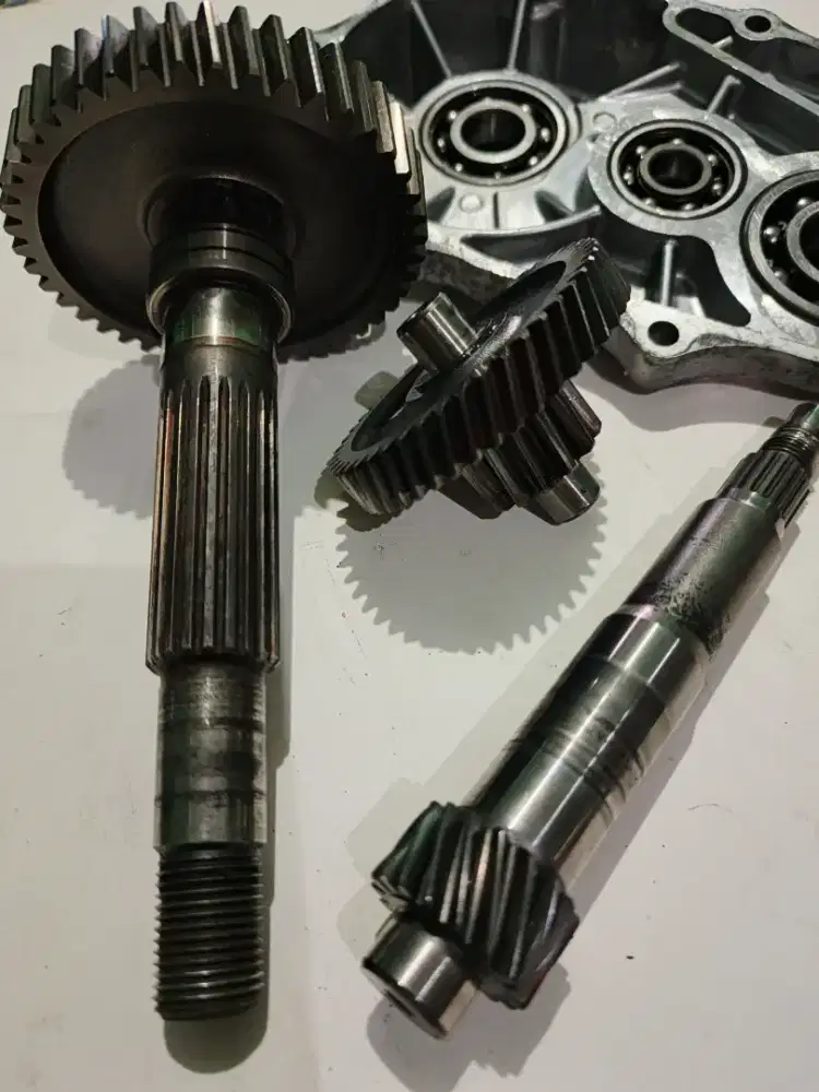 Gearbox Suzuki Skywave 125 thn. 2007