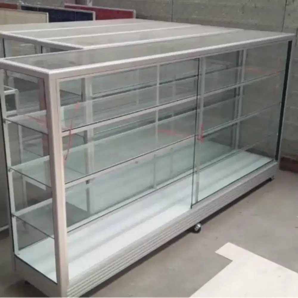 Etalase kaca UK 2m*1m