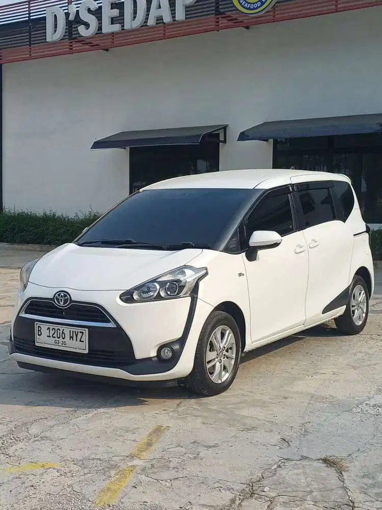 Toyota Sienta 2017 Bensin