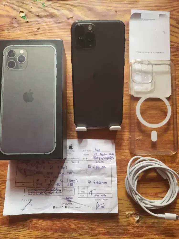 Iphone 11 pro 64gb inter grey fulset mulus normal semua nokendala