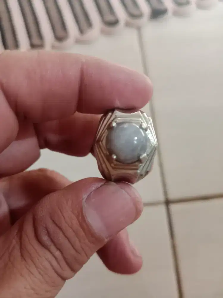 Natural white sapphire