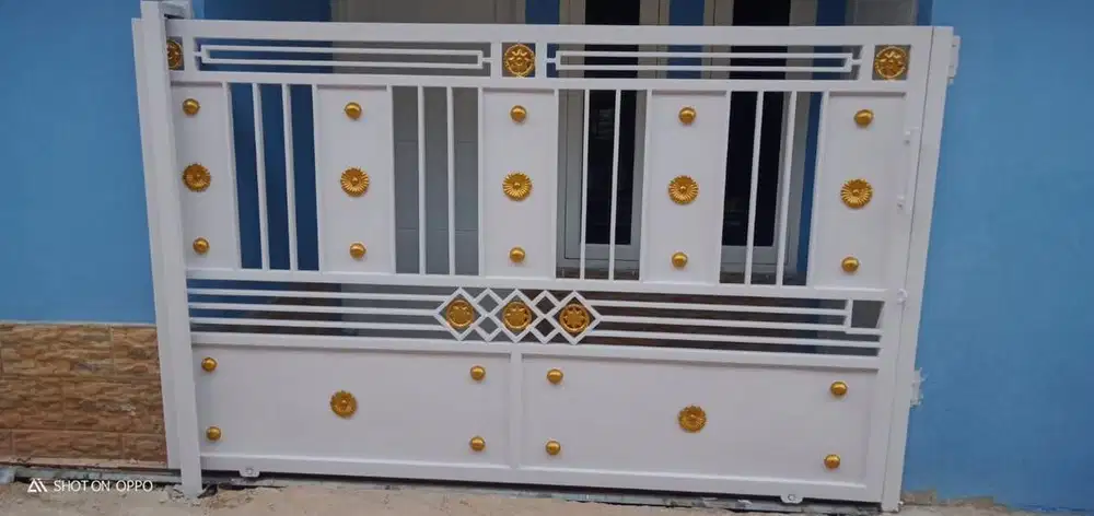 Pagar minimalis