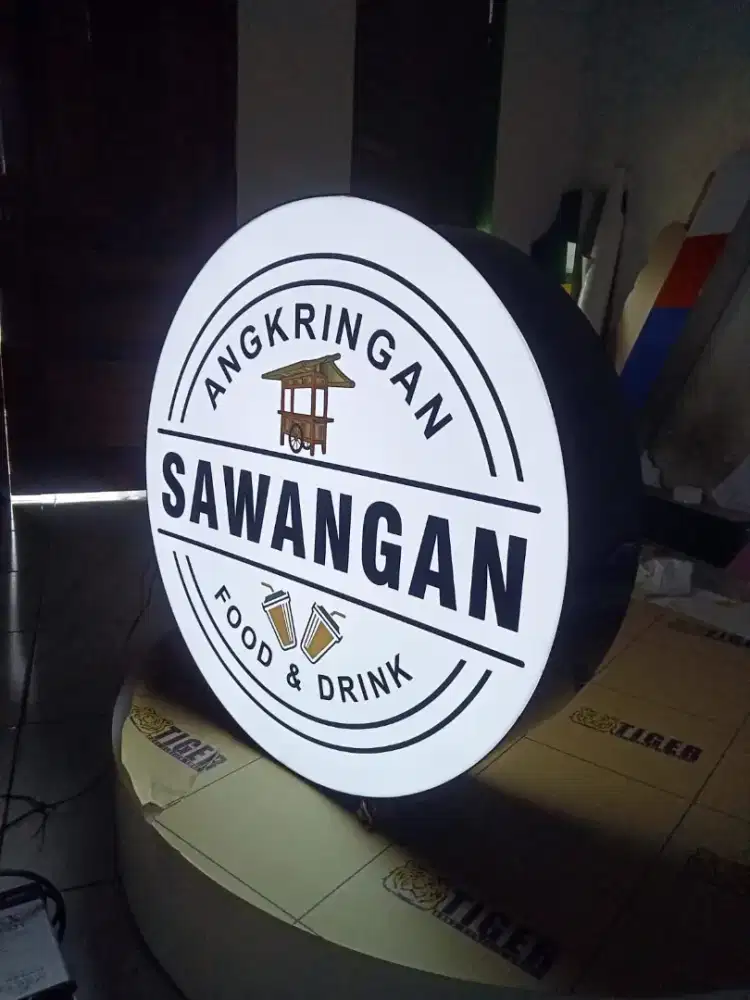 Papan nama neonbox huruf timbul bilbaord reklame