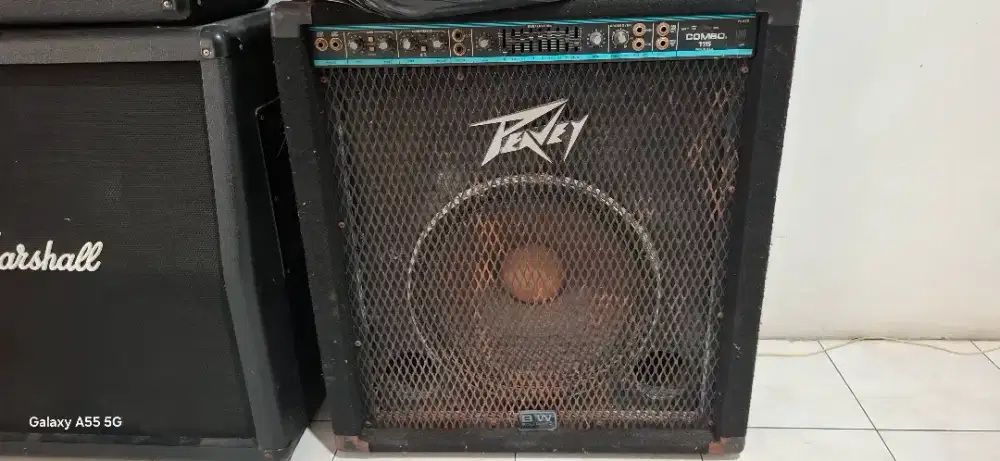 Dijual Bass Amplifier PEAVEY COMBO 115