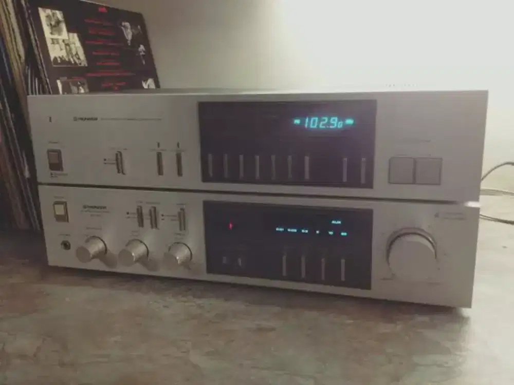 ampli pioneer dan radio pioneer
