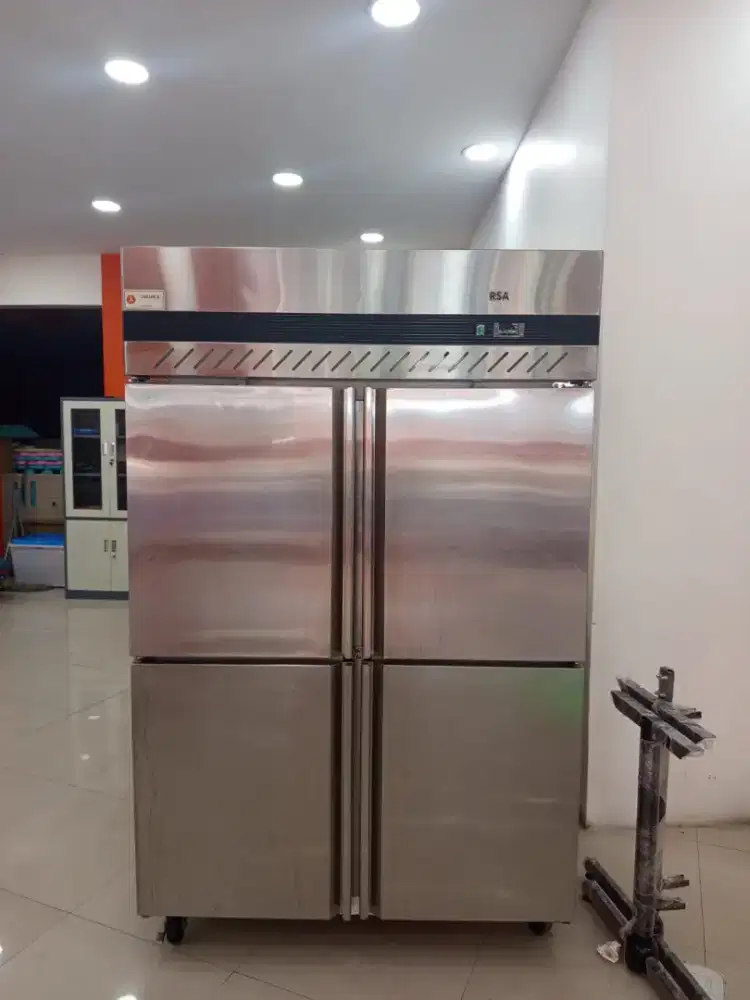 JUAL CHILLER RSA XRF 1000