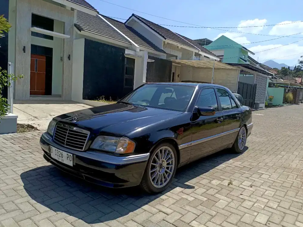 Mercedes-Benz C200 1996 Bensin