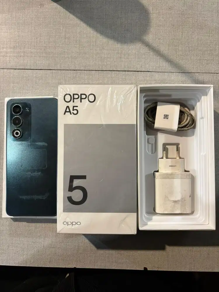 OPPO A5 2025 8/128 GB FULLSET ORIGINAL BELUM PERNAH SERVICE SIAP PAKAI