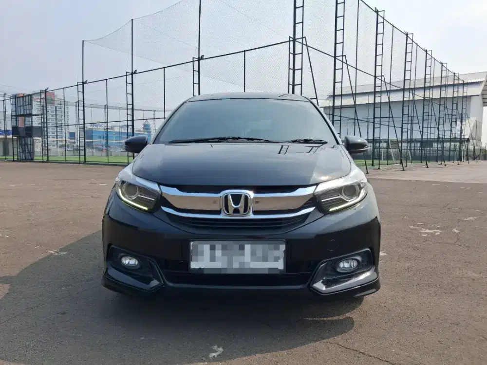 Only km 50rb, Honda Mobilio 1.5 E AT Cvt Hitam 2021