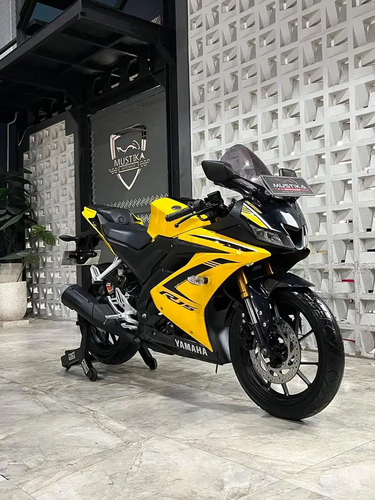 Terbatas!!Yamaha R15 V3 th 2019 - Ayu Mustika
