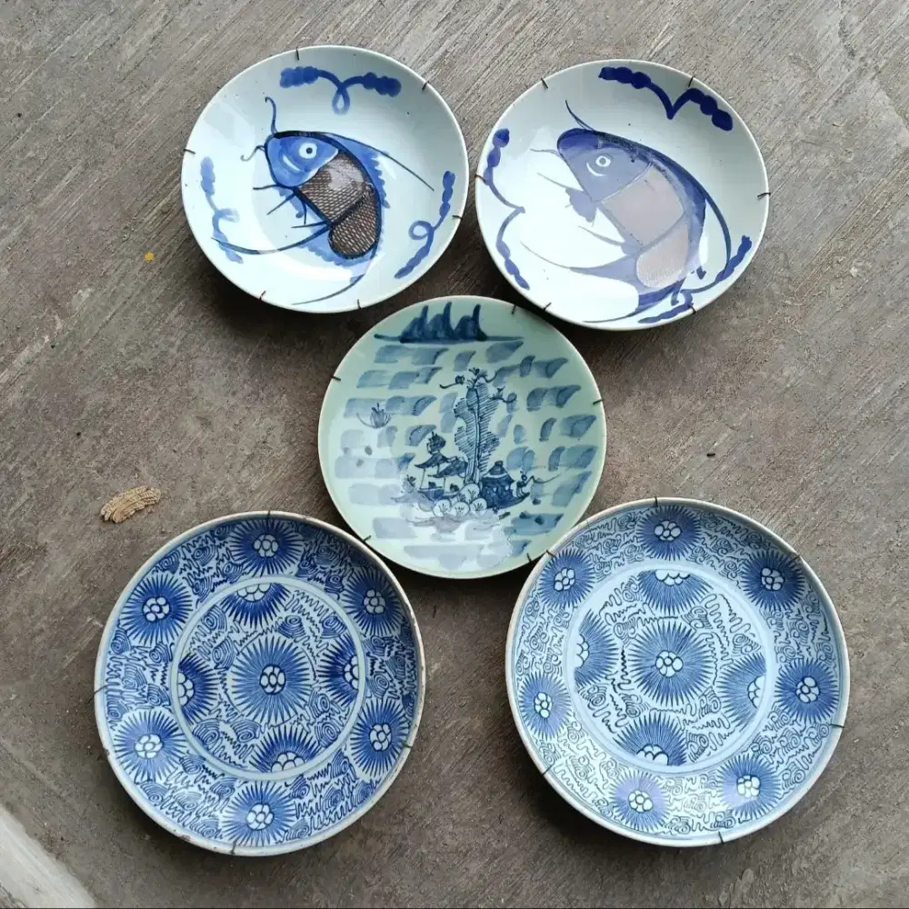 PIRING ANTIK HIAS motif ikan