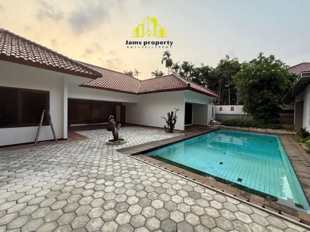 Dijual! Rumah di Ampera (Dekat Kemang) 4+2 Luas 800M2 Siap Huni Jakarta Selatan