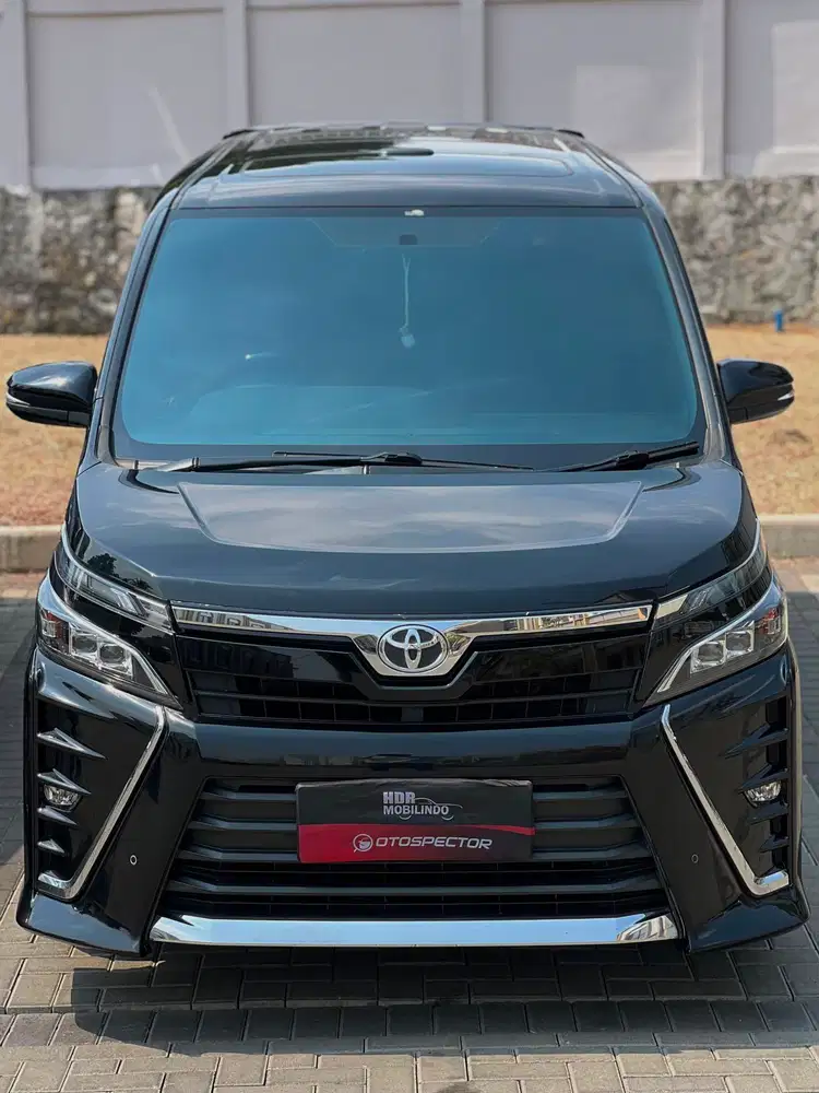 PROMO VOXY 2.0 AT 2018 KM LOW DP 25JT