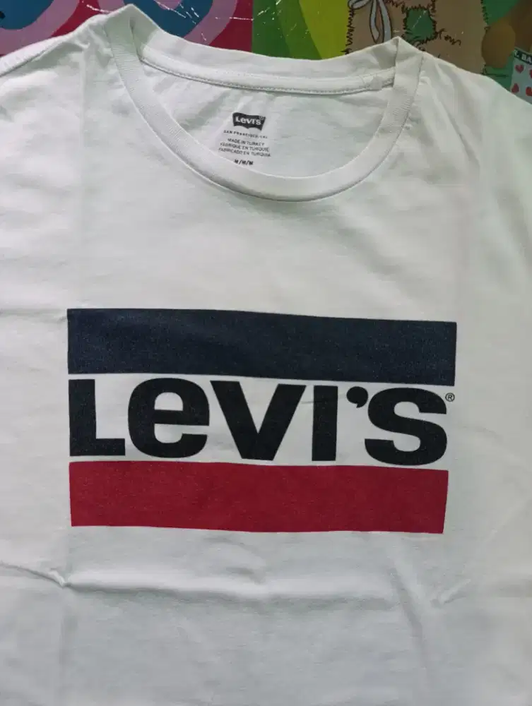Kaos levis original made in vietnam