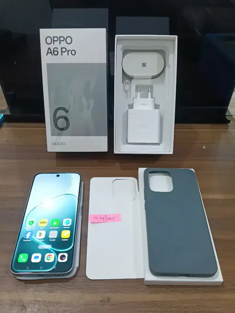 Oppo A6pro 8/128 seken lengkap dan masih mulus seperti baru